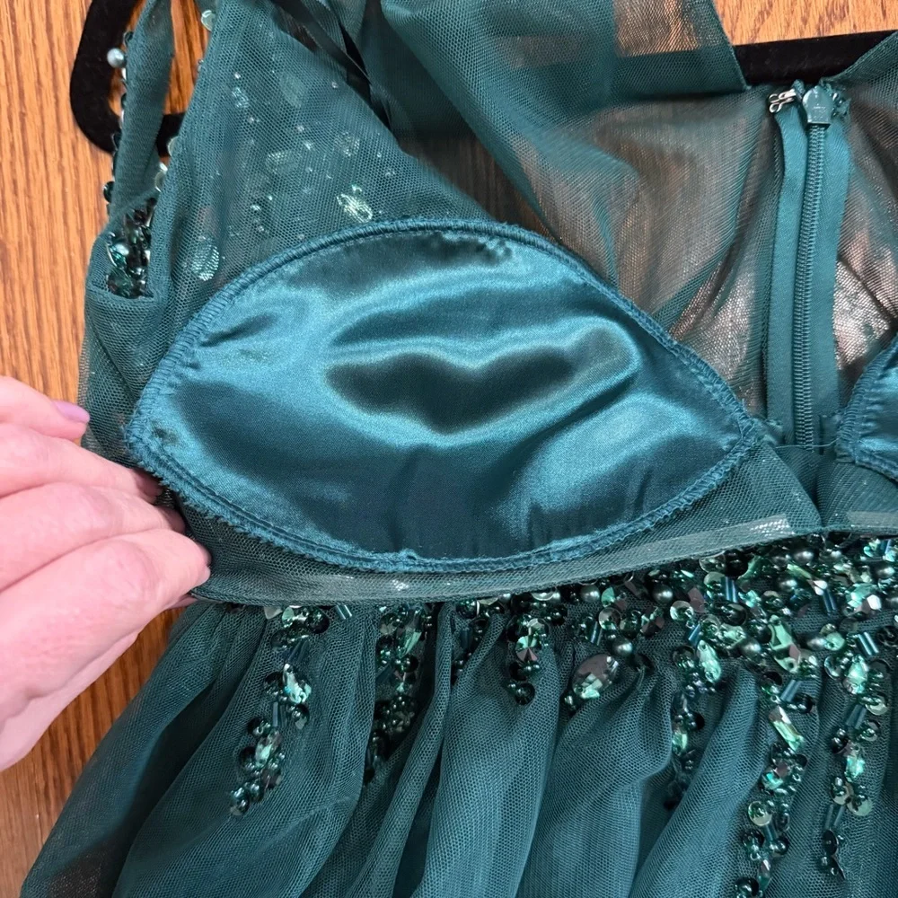 GB Emerald Green Beaded Sequined V Neck Tank Formal Dress Size 13, NWT - Picture 7 of 12
